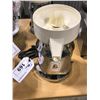 Image 2 : SUNKIST CHROME COMMERCIAL ELECTRIC CITRUS JUICER ( MISSING TOP COVER )