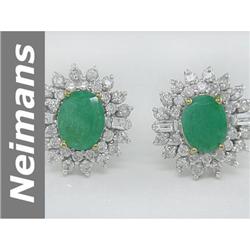 Stunning 5 ct Emerald & Diamond Earrings 14kt Gold