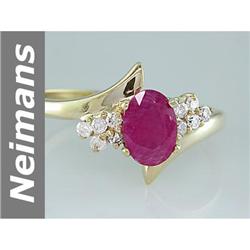 1.09 ct  Burma Ruby & Diamond Ring 14kt Gold