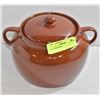 Image 1 : CLAY BEAN POT