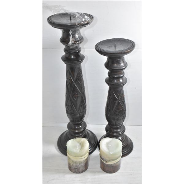 2 DECORATIVE CANDLE HOLDERS