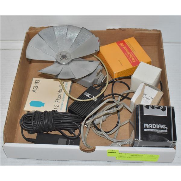 CAMERA & PROJECTOR ACCESSORY LOT