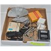 Image 1 : CAMERA & PROJECTOR ACCESSORY LOT