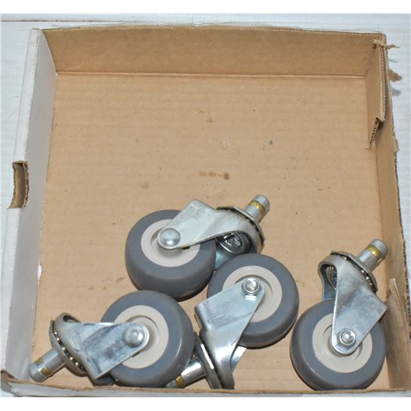 4 MATCHING CASTORS