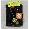 Image 1 : SMALL LADIES FUNKY SQUARE WALLET BY SHAGWEAR