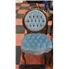 Image 1 : BLUE TUFTED CHAIR WITH ROSE PETAL WOOD CARVED