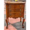 Image 1 : GIBBARD 3 DRAWER CLAW FOOT END TABLE. ALL ORIGINAL