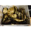 Image 1 : BOX ASSORTED BRASS ITEMS