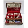 Image 1 : VINTAGE SILVERWARE SET