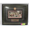 Image 1 : FRAMED TEAM CANADA GOLD MEDAL CHAMPIONS 2002