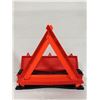 SET OF EMERGENCY ROADSIDE TRIANGLES