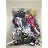 Image 2 : Lot of Assorted Scissors