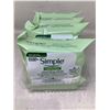 Image 1 : Simple Makeup Cleansing Wipes (3 x 25wipes)