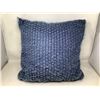 Image 1 : Decorative Throw Pillow (20in x 20in)