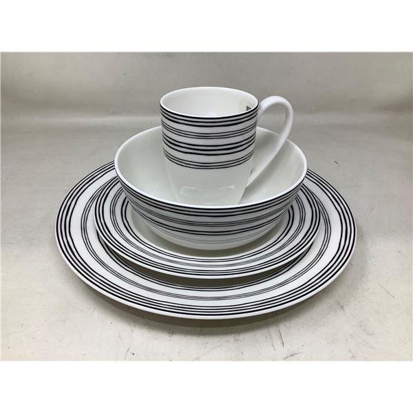 Lenox Bistro Place 4 Piece Setting
