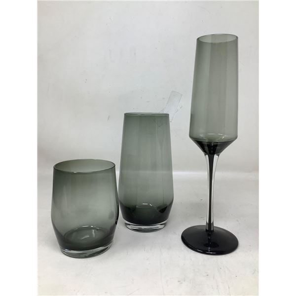 Mikasa Swirl Edge Glassware