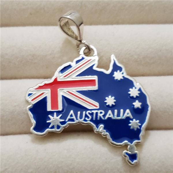 Silver Australia Map Pendant, Suggested Retail Value $100