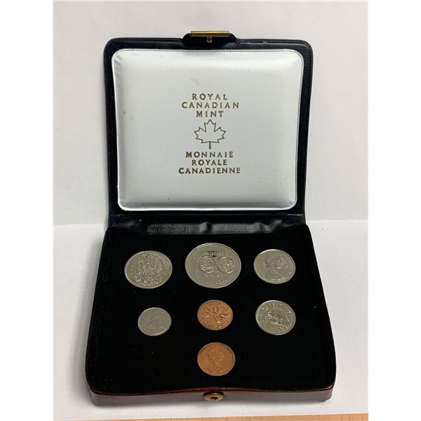 Royal Canadian Mint Issued Vintage 1874-1974 Winnipeg Canada Dollar Specimen Coin Set with certifica