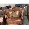 Image 2 : Paisley Designed Oversize lounge chair with throw cushions FLOOR DISPLAY MODEL- pick up Dec. 30 from