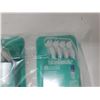 Image 4 : *NEW* Skintimate Sensitive Skin, 3 Blade Flexing Razors 3 x 4 pack