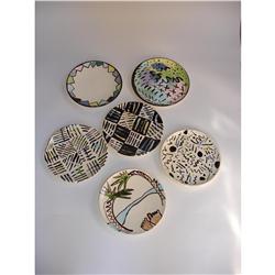 Paula Sweet - 6 Colorful chargers. Back signe