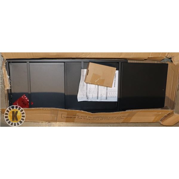 KITCHEN BAKER'S RACK