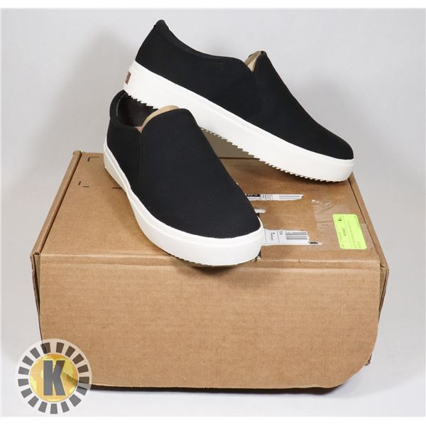 SIZE 9M WOMEN DR. SCHOLL'S SHOES