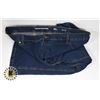 Image 1 : MENS BLUE JEANS 48W X 28L