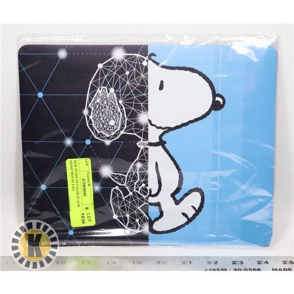 NEW PEANUTS COLOR BLACK SNOOP MOUSE PAD