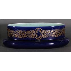 1 FRENCH PORCELAIN CENTERPIECE 18" wide, Saug