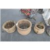 Image 1 : Clay Planters 3 x $