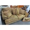 Image 1 : Brown/Red Cloth Button Trim Sofa