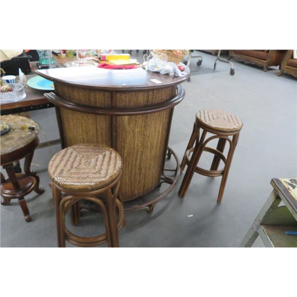 Rattan Halfmoon Small Bar w/2 Stools