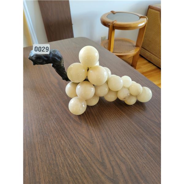 Alabaster Onix Marble Grapes