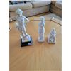 Image 1 : Porcelain Statues x 3
