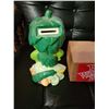 Image 2 : Oscar Meyer Coin Bank & Little Green Giant Coin Bank