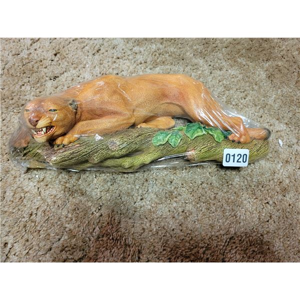Bossons  Cougar On A Log ( Brand New In Plastic)