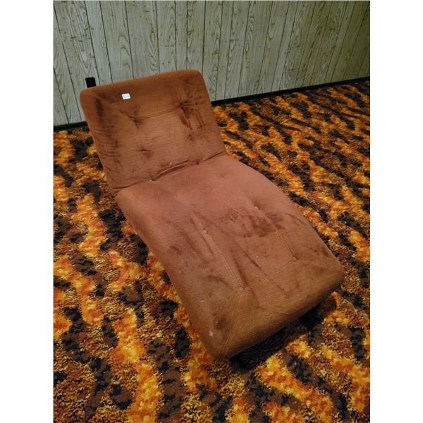Lounging Fleece Chair
