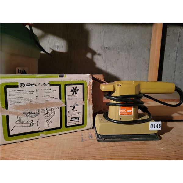 Vintage Black & Decker Finishing Sander