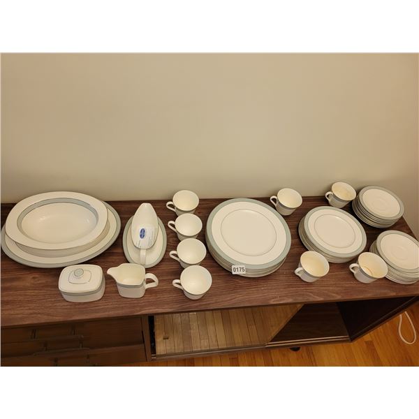 Royal Doulton Fine Bone China Set