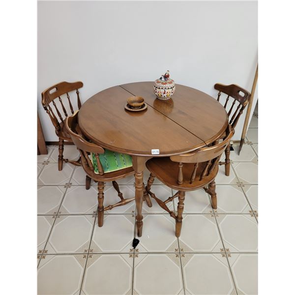 Wood Dining Room Table with 4 Chairs & Centerpiece Decorations