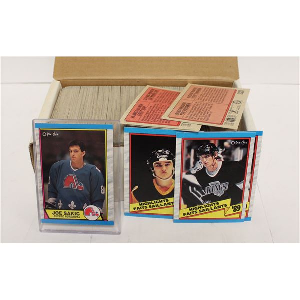 1989 OPC HOCKEY SET W SAKIC ROOKIE