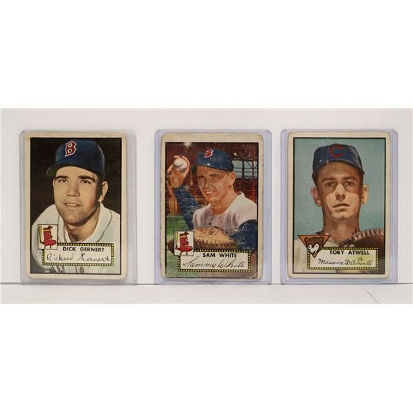 ASSORTED VINTAGE BASEBALL CARDS