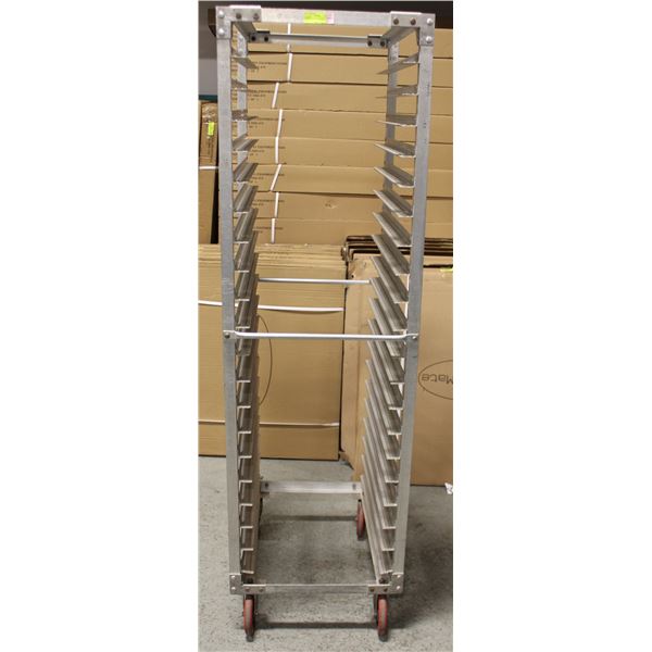 BAKERS RACK ON CASTORS 21"X26"X71"