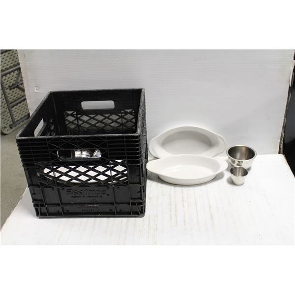 CRATE OF 8 PASTA DISHES W/ 15 S/S SAUCE HOLDERS