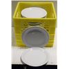 Image 1 : CRATE OF 24 9" PLATES