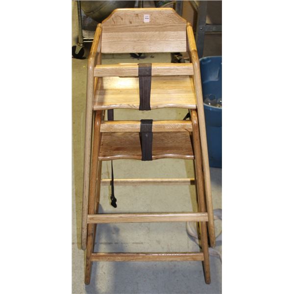 LOT OF TWO OAK WOOD HIGH CHAIRS