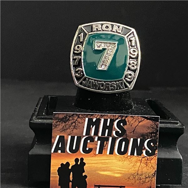 RON JAWORSKI #7 HALL OF FAME 1973-1989 "THE POLISH RIFLE" CHAMPIONSHIP REPLICA RING (ref909)