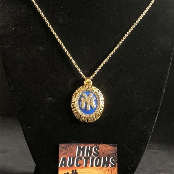 NEW YORK YANKEES 1998 M.L.B CHAMPIONSHIP NECKLACE (ref1131)