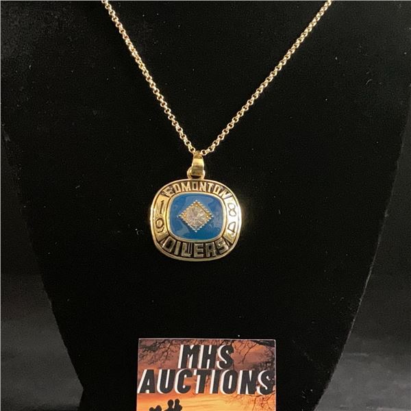 EDMONTON OILERS 1984 N.H.L CHAMPIONSHIP NECKLACE (ref1161)